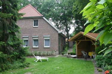 Garten- und Hof-Impressionen